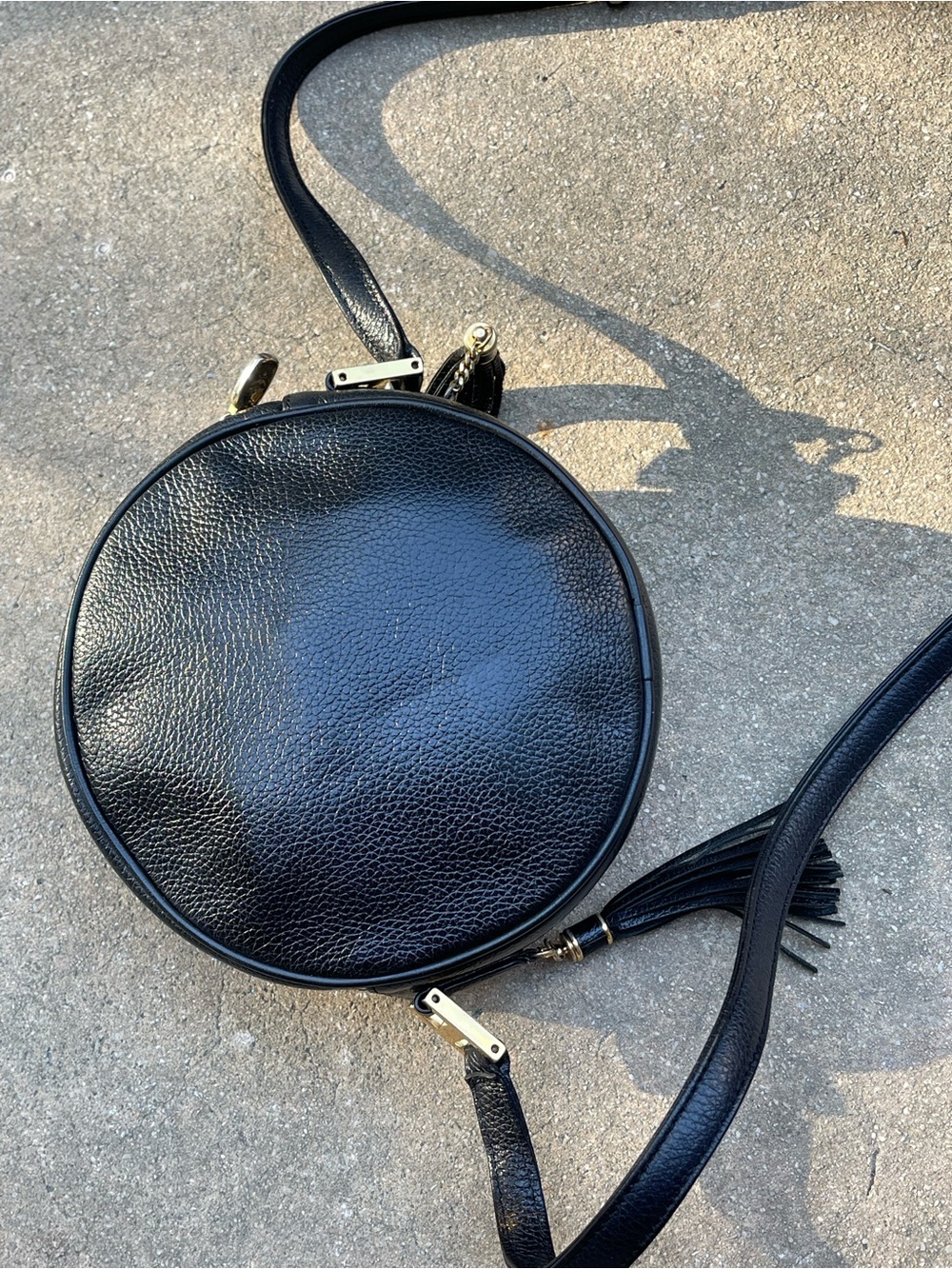 Vintage MCM Black Pebbled Leather Tambourine Crossbody Germany tassels
Designer - Picture 7 of 9